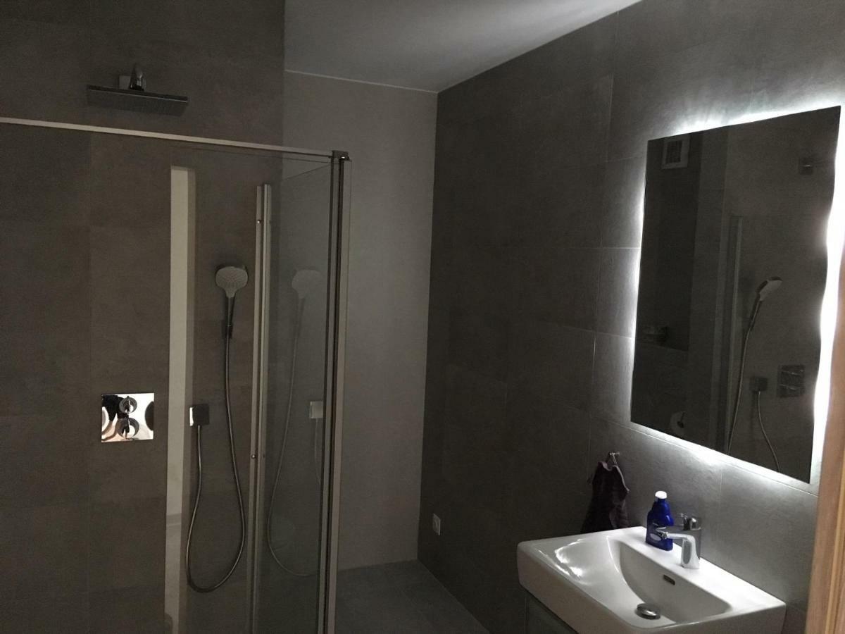 Apartment Sun Lakes - Sever Сенец Экстерьер фото