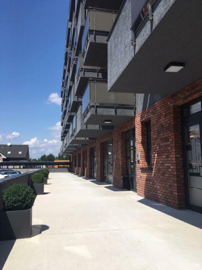 Apartment Sun Lakes - Sever Сенец Экстерьер фото